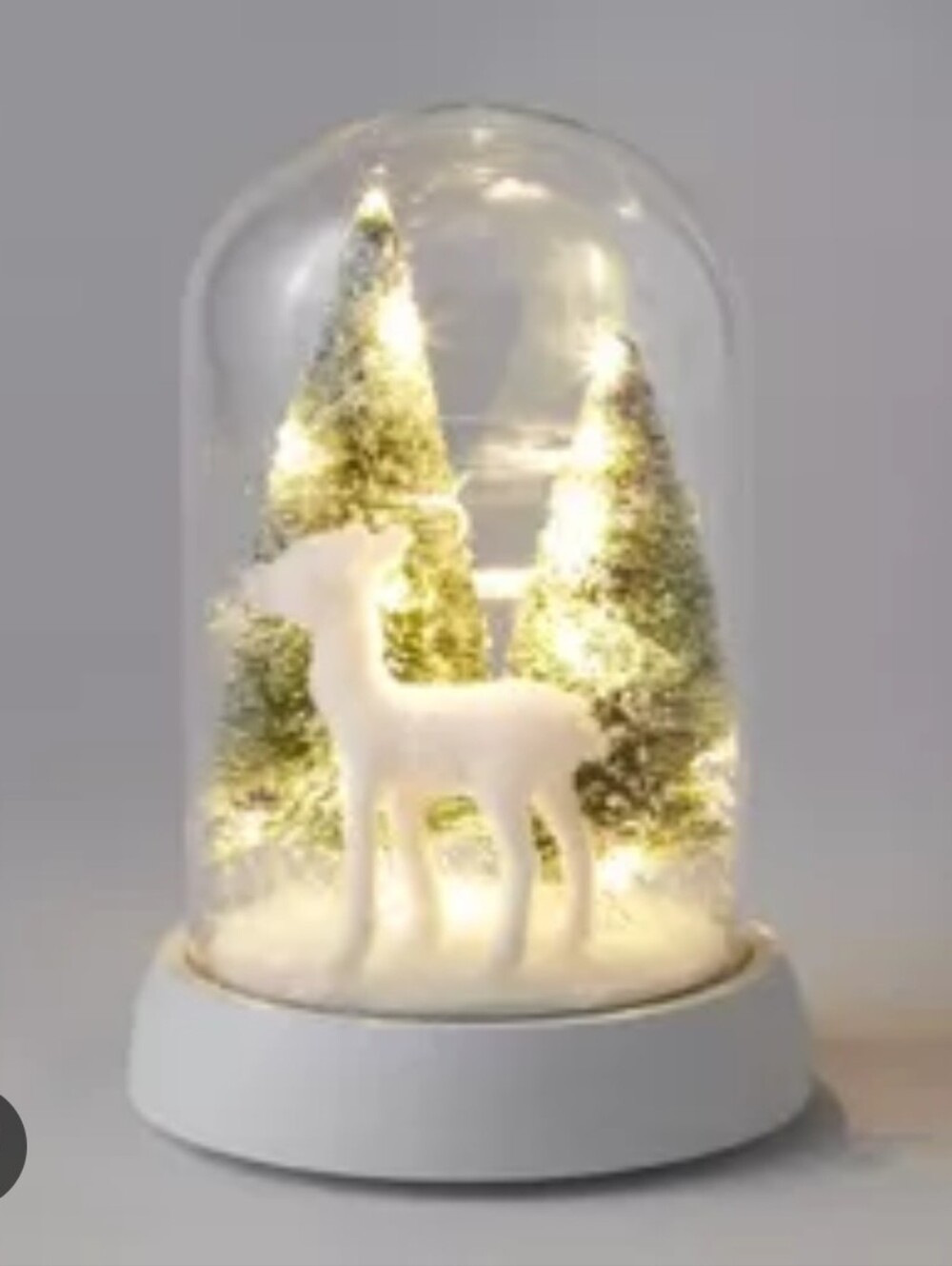 White Deer LED Dome Holiday Decor